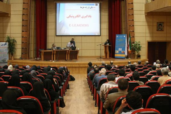 مدیریت-همایش-1